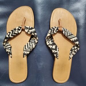 Aeropostale Fabric Flip-Flop